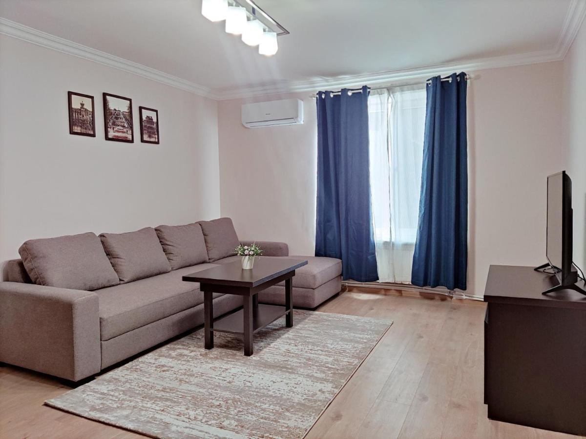 Renovated 1 Bedroom With King Size Bed In Kentron Jerevan Eksteriør billede