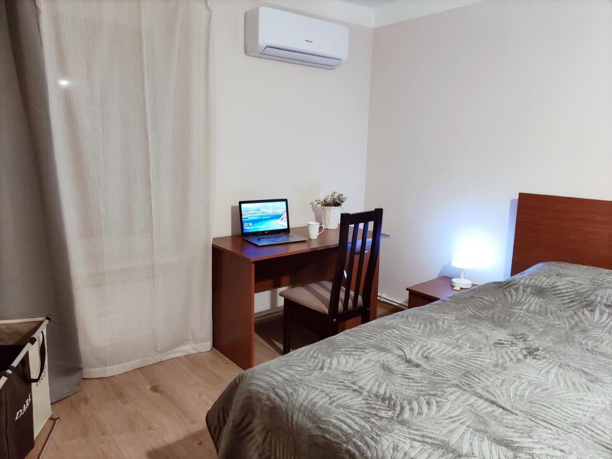 Renovated 1 Bedroom With King Size Bed In Kentron Jerevan Eksteriør billede