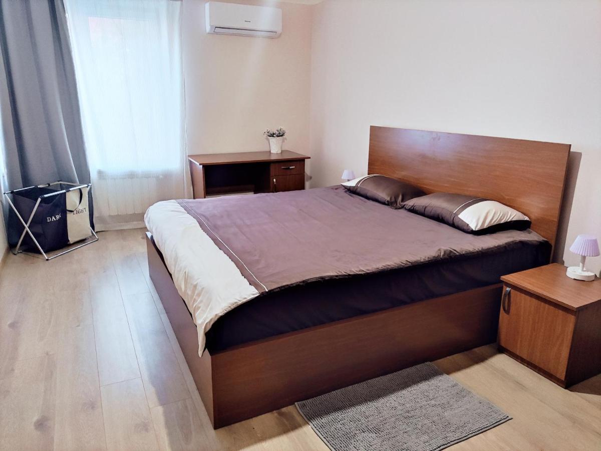 Renovated 1 Bedroom With King Size Bed In Kentron Jerevan Eksteriør billede